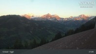 Archiv Foto Webcam Gstaad - Blick zum Eggli Bergrestaurant 20:00