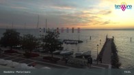 Archived image Webcam Bardolino - Lido Mirabello Beach 02:00