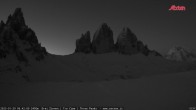 Archived image Webcam Dolomites South Tyrol: Mountain Hut Antonio Locatelli 00:00
