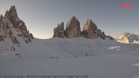 Archived image Webcam Dolomites South Tyrol: Mountain Hut Antonio Locatelli 02:00