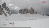 Archived image Webcam Dolomites South Tyrol: Mountain Hut Antonio Locatelli 11:00