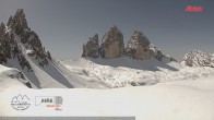 Archived image Webcam Dolomites South Tyrol: Mountain Hut Antonio Locatelli 09:00