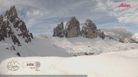 Archived image Webcam Dolomites South Tyrol: Mountain Hut Antonio Locatelli 07:00