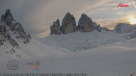 Archived image Webcam Dolomites South Tyrol: Mountain Hut Antonio Locatelli 15:00