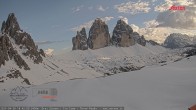 Archived image Webcam Dolomites South Tyrol: Mountain Hut Antonio Locatelli 17:00