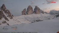 Archived image Webcam Dolomites South Tyrol: Mountain Hut Antonio Locatelli 19:00