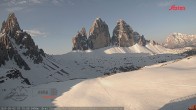 Archiv Foto Webcam Blick auf die 3 Zinnen von der Dreizinnenhütte 07:00