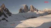 Archiv Foto Webcam Blick auf die 3 Zinnen von der Dreizinnenhütte 05:00
