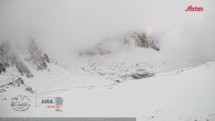 Archived image Webcam Dolomites South Tyrol: Mountain Hut Antonio Locatelli 05:00
