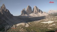Archiv Foto Webcam Blick auf die 3 Zinnen von der Dreizinnenhütte 06:00