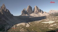 Archiv Foto Webcam Blick auf die 3 Zinnen von der Dreizinnenhütte 06:00