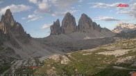Archiv Foto Webcam Blick auf die 3 Zinnen von der Dreizinnenhütte 06:00