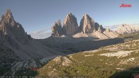 Archiv Foto Webcam Blick auf die 3 Zinnen von der Dreizinnenhütte 06:00