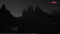 Archiv Foto Webcam Blick auf die 3 Zinnen von der Dreizinnenhütte 23:00