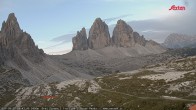 Archiv Foto Webcam Blick auf die 3 Zinnen von der Dreizinnenhütte 05:00