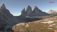 Archiv Foto Webcam Blick auf die 3 Zinnen von der Dreizinnenhütte 07:00