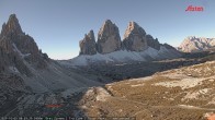 Archiv Foto Webcam Blick auf die 3 Zinnen von der Dreizinnenhütte 07:00