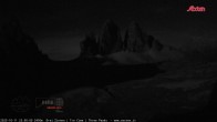 Archiv Foto Webcam Blick auf die 3 Zinnen von der Dreizinnenhütte 23:00