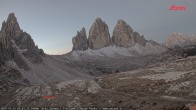 Archiv Foto Webcam Blick auf die 3 Zinnen von der Dreizinnenhütte 06:00