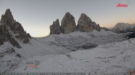 Archiv Foto Webcam Blick auf die 3 Zinnen von der Dreizinnenhütte 05:00