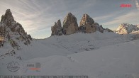 Archived image Webcam Dolomites South Tyrol: Mountain Hut Antonio Locatelli 07:00