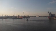 Archived image Webcam Hamburg: Along the Elbe 06:00