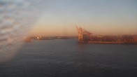Archiv Foto Webcam Hamburg: An der Elbe 19:00