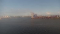 Archived image Webcam Hamburg: Along the Elbe 17:00