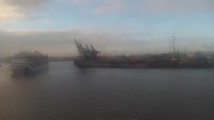 Archived image Webcam Hamburg: Along the Elbe 05:00