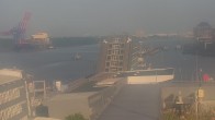 Archiv Foto Webcam Hamburg: An der Elbe 05:00