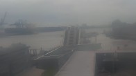 Archiv Foto Webcam Hamburg: An der Elbe 13:00
