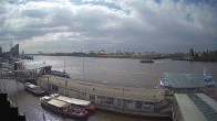 Archived image Webcam Hamburg: Cargo bridges 04:00