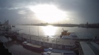 Archiv Foto Webcam Hamburg: Landungsbrücken 09:00