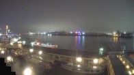 Archived image Webcam Hamburg: Cargo bridges 06:00