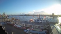 Archived image Webcam Hamburg: Cargo bridges 13:00