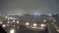 Archived image Webcam Hamburg: Cargo bridges 05:00