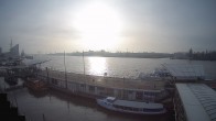 Archived image Webcam Hamburg: Cargo bridges 09:00