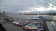 Archiv Foto Webcam Hamburg: Landungsbrücken 13:00