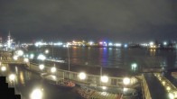 Archiv Foto Webcam Hamburg: Landungsbrücken 19:00