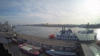 Archiv Foto Webcam Hamburg: Landungsbrücken 13:00