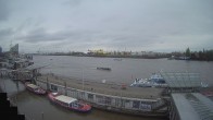 Archiv Foto Webcam Hamburg: Landungsbrücken 13:00