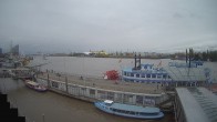 Archiv Foto Webcam Hamburg: Landungsbrücken 15:00