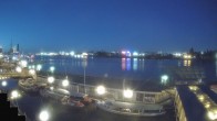 Archiv Foto Webcam Hamburg: Landungsbrücken 03:00