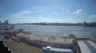 Archiv Foto Webcam Hamburg: Landungsbrücken 11:00