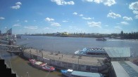 Archiv Foto Webcam Hamburg: Landungsbrücken 13:00