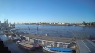 Archiv Foto Webcam Hamburg: Landungsbrücken 07:00