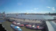 Archiv Foto Webcam Hamburg: Landungsbrücken 14:00