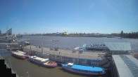 Archiv Foto Webcam Hamburg: Landungsbrücken 13:00