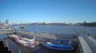 Archiv Foto Webcam Hamburg: Landungsbrücken 17:00