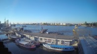 Archiv Foto Webcam Hamburg: Landungsbrücken 05:00